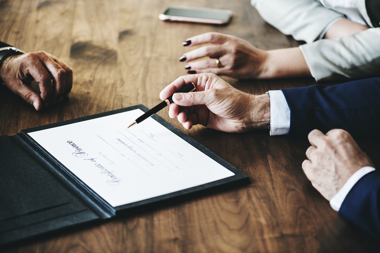 You may need a notary in a private contract